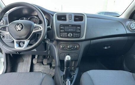 Renault Logan II, 2019 год, 710 000 рублей, 30 фотография