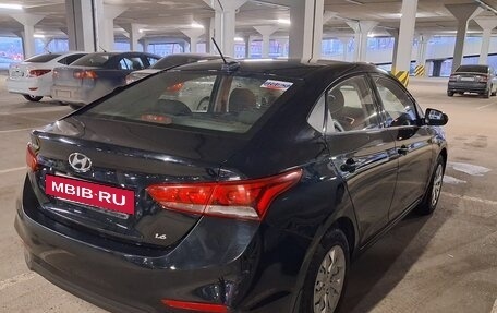 Hyundai Solaris II рестайлинг, 2019 год, 1 100 000 рублей, 3 фотография