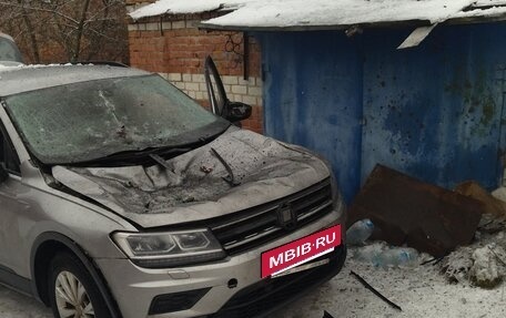 Volkswagen Tiguan II, 2019 год, 600 000 рублей, 3 фотография