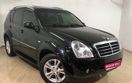 SsangYong Rexton III, 2012 год, 900 000 рублей, 2 фотография