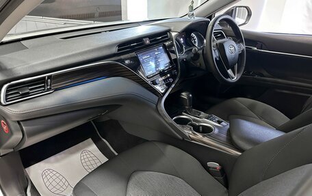 Toyota Camry, 2018 год, 2 857 000 рублей, 17 фотография