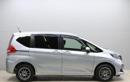 Honda Freed II, 2023 год, 1 476 000 рублей, 3 фотография