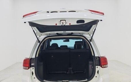 Mitsubishi Outlander III рестайлинг 3, 2021 год, 2 024 000 рублей, 7 фотография