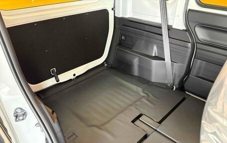 Honda N-VAN, 2023 год, 968 000 рублей, 26 фотография