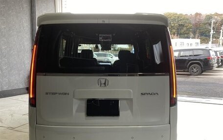 Honda Stepwgn, 2023 год, 2 187 000 рублей, 6 фотография