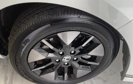 Honda Stepwgn, 2023 год, 2 187 000 рублей, 25 фотография