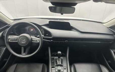 Mazda 3, 2021 год, 1 669 000 рублей, 9 фотография