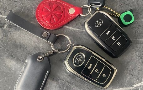 Toyota Camry, 2017 год, 2 450 000 рублей, 8 фотография