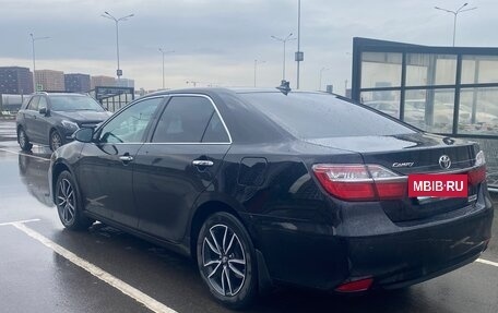 Toyota Camry, 2017 год, 2 450 000 рублей, 6 фотография
