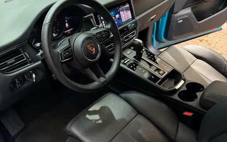 Porsche Macan I рестайлинг, 2022 год, 6 350 000 рублей, 7 фотография