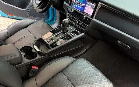 Porsche Macan I рестайлинг, 2022 год, 6 350 000 рублей, 10 фотография