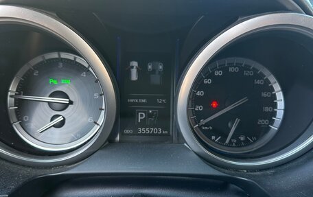 Toyota Land Cruiser Prado 150 рестайлинг 2, 2017 год, 3 500 000 рублей, 5 фотография