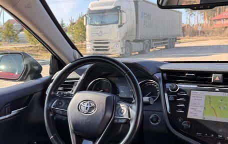 Toyota Camry, 2018 год, 2 990 000 рублей, 14 фотография