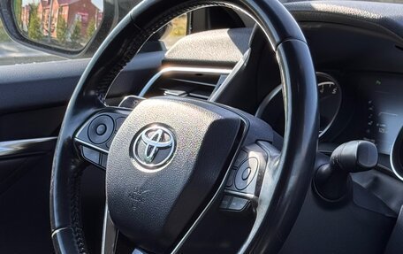 Toyota Camry, 2018 год, 2 990 000 рублей, 22 фотография