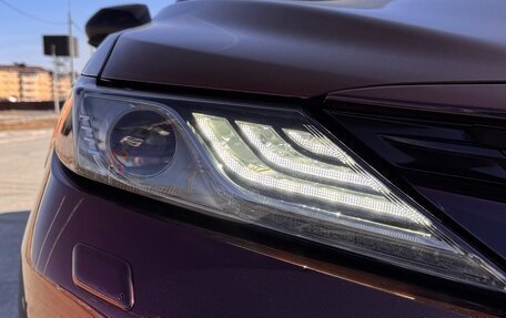 Toyota Camry, 2018 год, 2 990 000 рублей, 21 фотография