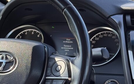 Toyota Camry, 2018 год, 2 990 000 рублей, 18 фотография