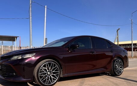 Toyota Camry, 2018 год, 2 990 000 рублей, 19 фотография