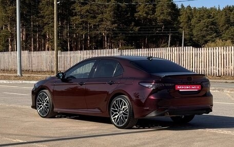 Toyota Camry, 2018 год, 2 990 000 рублей, 38 фотография