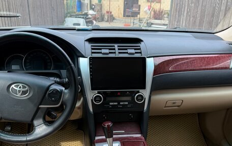 Toyota Camry, 2014 год, 1 700 000 рублей, 19 фотография