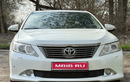 Toyota Camry, 2014 год, 1 700 000 рублей, 38 фотография