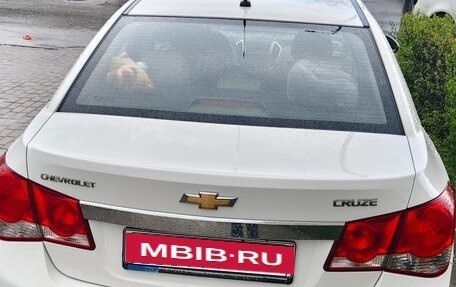 Chevrolet Cruze II, 2013 год, 650 000 рублей, 3 фотография