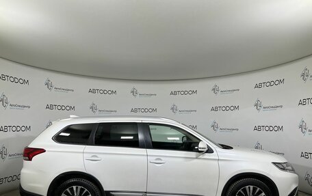 Mitsubishi Outlander III рестайлинг 3, 2019 год, 1 957 000 рублей, 4 фотография