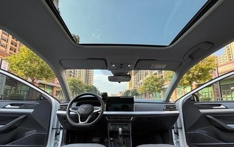 Volkswagen Lavida, 2025 год, 1 824 000 рублей, 9 фотография