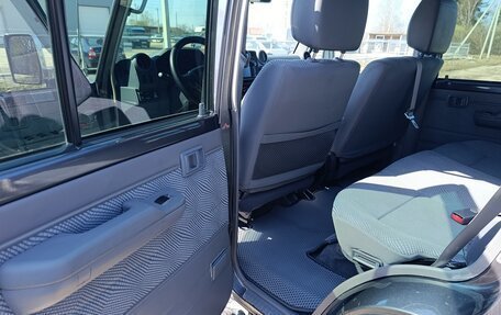 Toyota Land Cruiser 70, 2010 год, 4 000 000 рублей, 6 фотография