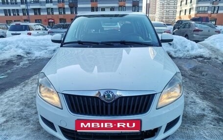 Skoda Fabia II, 2013 год, 465 000 рублей, 3 фотография