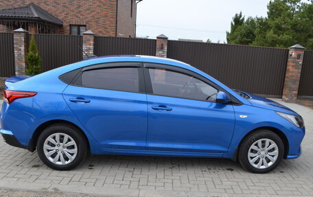 Hyundai Solaris II рестайлинг, 2020 год, 1 520 000 рублей, 3 фотография