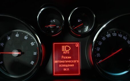 Opel Astra J, 2011 год, 540 000 рублей, 11 фотография