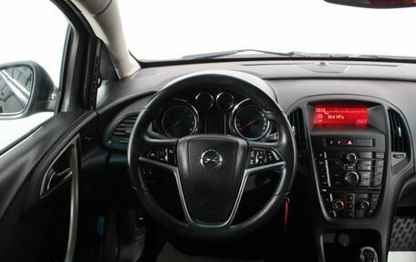 Opel Astra J, 2011 год, 540 000 рублей, 14 фотография