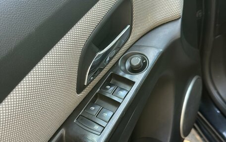 Chevrolet Cruze II, 2011 год, 650 000 рублей, 8 фотография