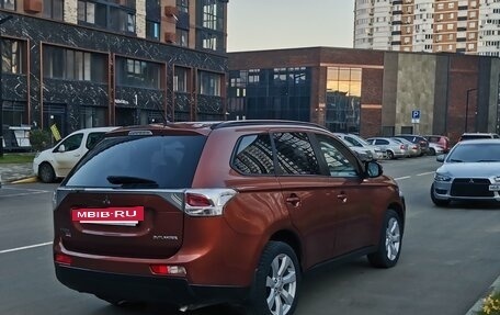 Mitsubishi Outlander III рестайлинг 3, 2012 год, 1 150 000 рублей, 5 фотография