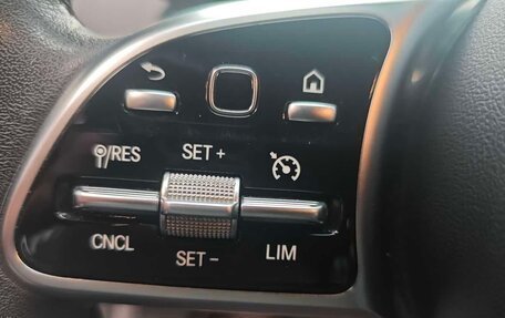 Mercedes-Benz GLA, 2021 год, 1 960 000 рублей, 9 фотография