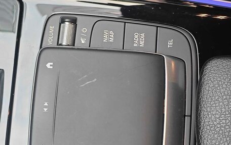 Mercedes-Benz GLA, 2021 год, 1 960 000 рублей, 15 фотография