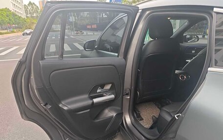 Mercedes-Benz GLA, 2021 год, 1 960 000 рублей, 20 фотография