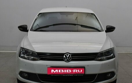 Volkswagen Jetta VI, 2014 год, 1 630 000 рублей, 2 фотография