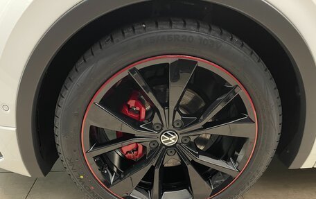 Volkswagen Tiguan II, 2022 год, 4 500 000 рублей, 10 фотография