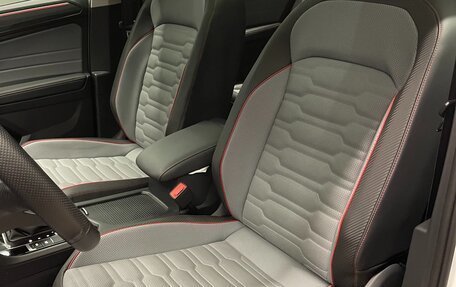 Volkswagen Tiguan II, 2022 год, 4 500 000 рублей, 13 фотография