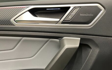 Volkswagen Tiguan II, 2022 год, 4 500 000 рублей, 12 фотография