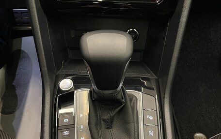 Volkswagen Tiguan II, 2022 год, 4 500 000 рублей, 19 фотография