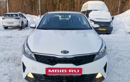 KIA Rio IV, 2021 год, 1 260 000 рублей, 2 фотография