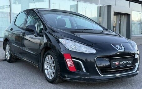 Peugeot 308 II, 2011 год, 575 000 рублей, 2 фотография