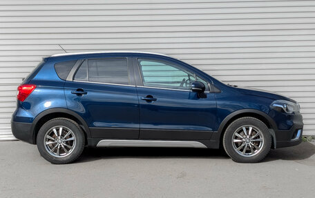 Suzuki SX4 II рестайлинг, 2019 год, 2 000 000 рублей, 4 фотография