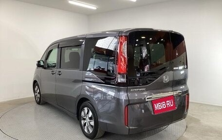 Honda Stepwgn IV, 2020 год, 1 463 000 рублей, 3 фотография