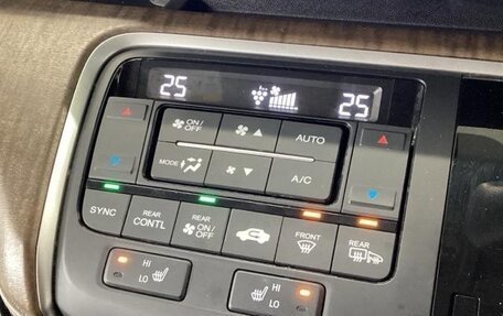 Honda Stepwgn IV, 2020 год, 1 463 000 рублей, 14 фотография