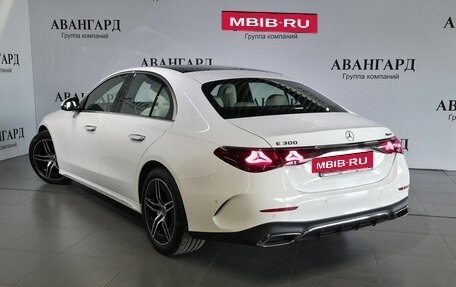 Mercedes-Benz E-Класс, 2025 год, 10 000 000 рублей, 2 фотография