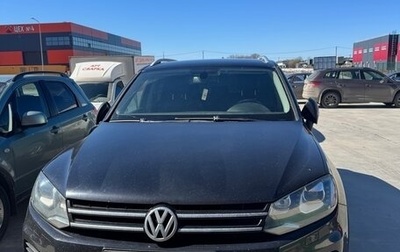 Volkswagen Touareg III, 2012 год, 1 950 000 рублей, 1 фотография