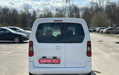 Peugeot Partner II рестайлинг 2, 2018 год, 940 000 рублей, 5 фотография